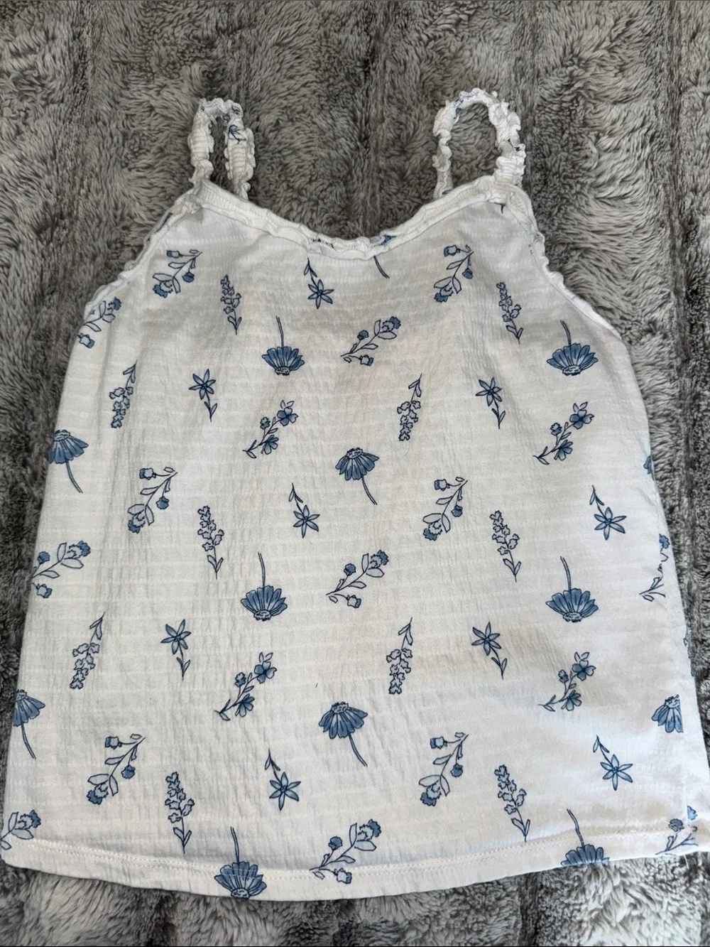 Girls Outfit Bundle Old Navy NWT Denim Shorts (10 Slim) + 2 Tops (10/12)